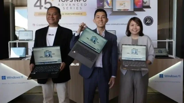 Perwakilan ASUS Indonesia memperkenalkan secara langsung laptop AI 45+ TOPS NPU Advanced Series dalam acara “Together We Win, Together We Grow” di Makassar, sebagai bagian dari penguatan pasar AI PC dan ekosistem gaming di Kawasan Timur Indonesia.