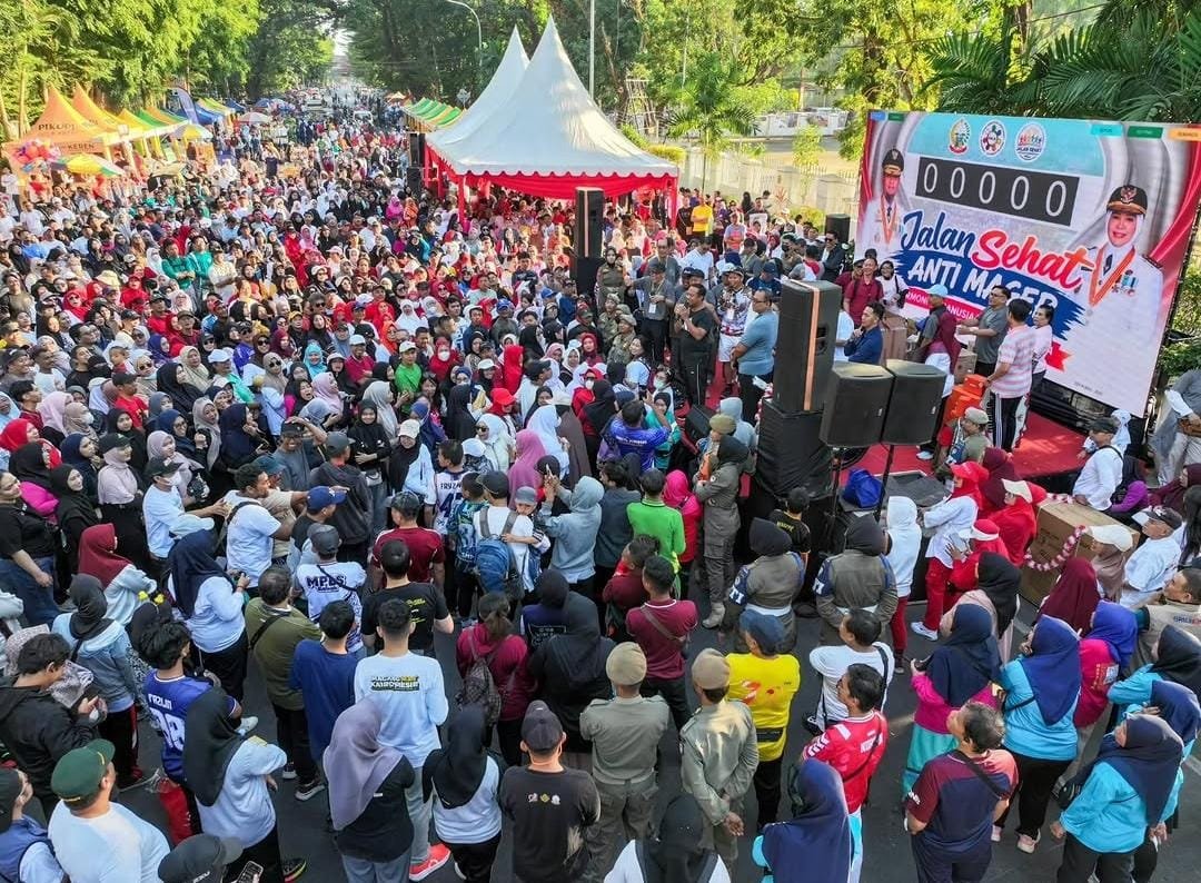 Gubernur Sulsel Lepas Ribuan Peserta Jalan Sehat Anti Mager Harmoni Kemanusiaan Lintas Agama