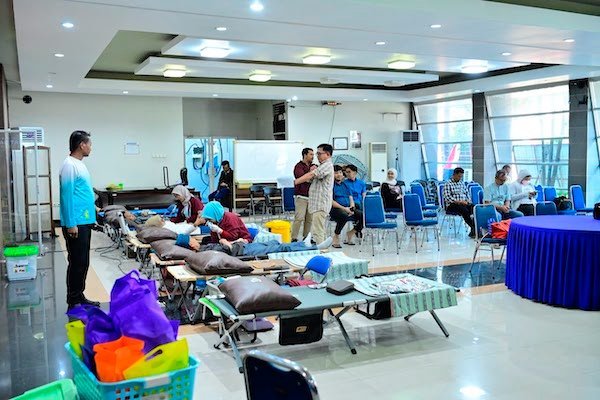 PDAM Makassar dan Karang Taruna Gelar Donor Darah untuk HUT Perumda Air Minum