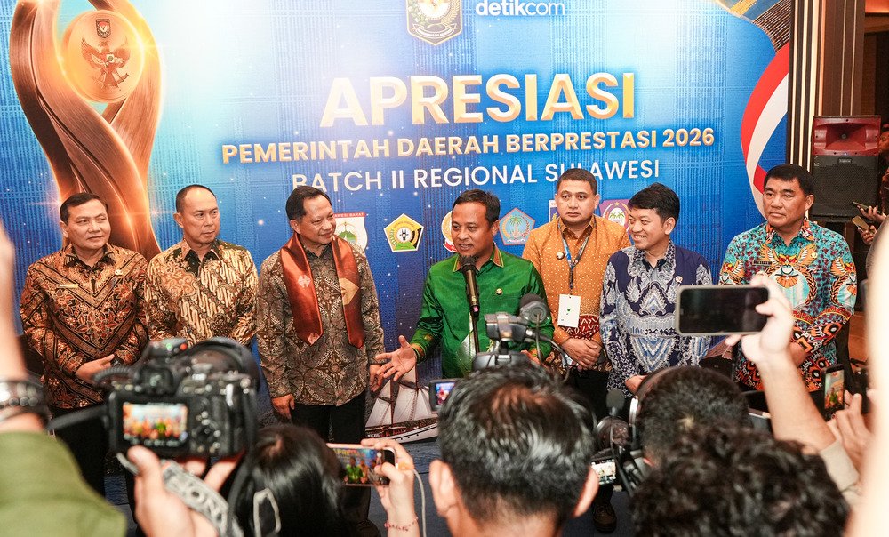 Gubernur Andi Sudirman: Insentif Fiscal Penghargaan Kemendagri Diprioritaskan untuk Bedah Rumah dan Kelola Sampah
