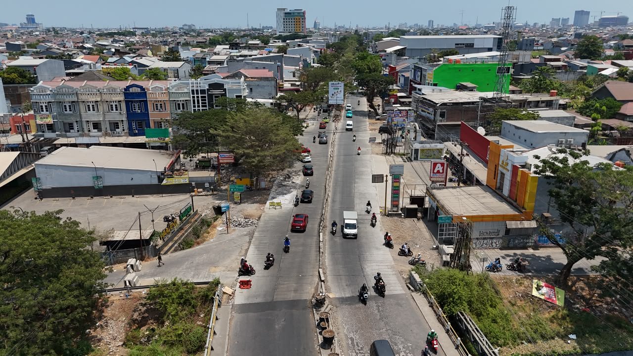 Jalan Aroepala Tuntas Dibeton Melalui Program Pemprov Sulsel
