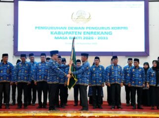 Sekda Jufri Rahman Kukuhkan Pengurus Korpri Enrekang Masa Bakti 2026-2031