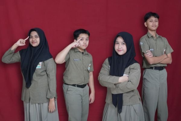 SMP Islam Athirah Makassar Mendapatkan Dua Tim Lolos OPSI 2026